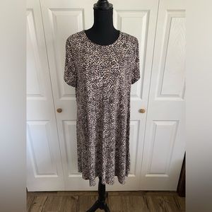 Old Navy cheetah tshirt dress - XL